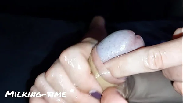 The Joys of the Uncircumcised Penis (Milking-time)