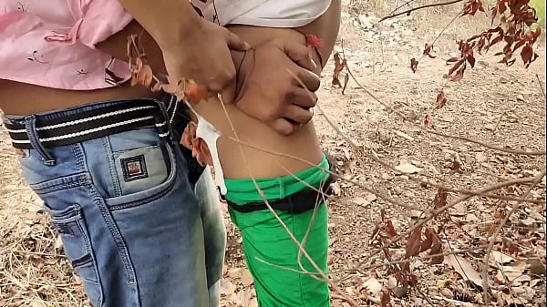 रांड़ को जंगल में जाकर उसकी चूत फाड़ दी