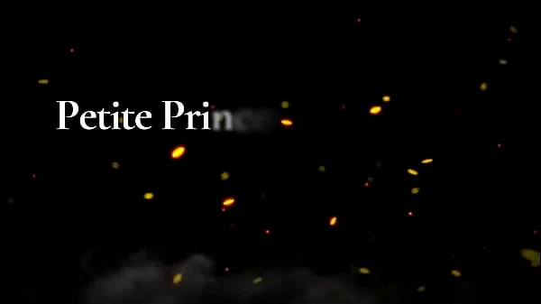 First Time Lezdom Ass Worship With Mistress Sofi and Kitty Slave-Girl