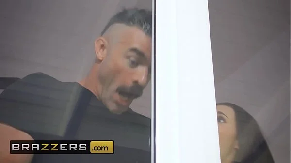 Robocock (Charles Dera) Take Down (Zanna Blues) Pussy - Brazzers