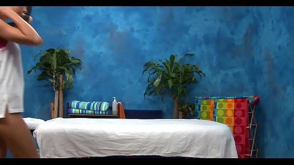 Blondie gets sexual enjoyment