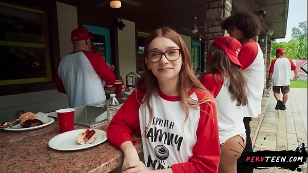 Family Reunion with My Best Friend'_s Pervy Stepsister