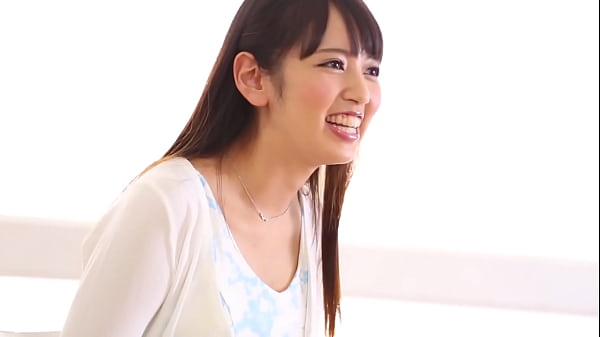 Cumshot Teen enjoys herself - stunning