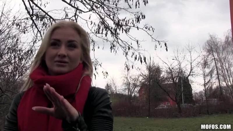 Cayla lyons is a sellout, one showed her tits for 4 grand, and the second fucked for 17 kasari [porn,porn hd]